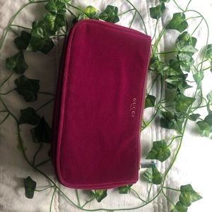 GUCCI BEAUTY Burgundy Makeup Pouch